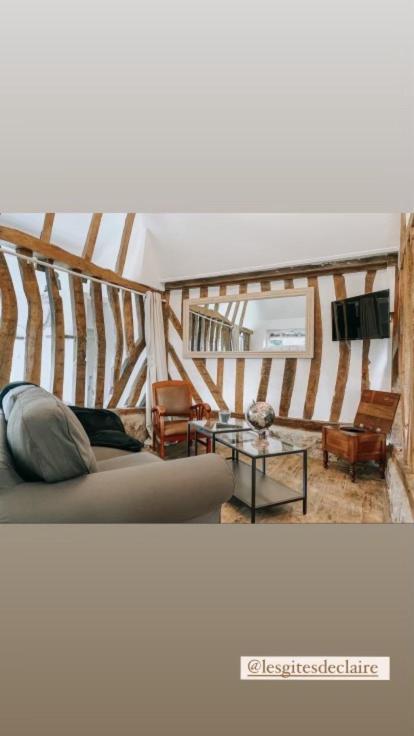 Les Gites De Claire Saint-Gatien-des-Bois Экстерьер фото